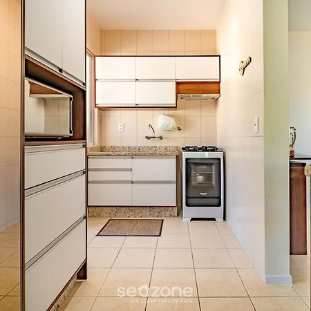 Rvg- Belos Apartamentos Quadra Mar Em Floripa ฟลอเรียนอโปลิส ภายนอก รูปภาพ