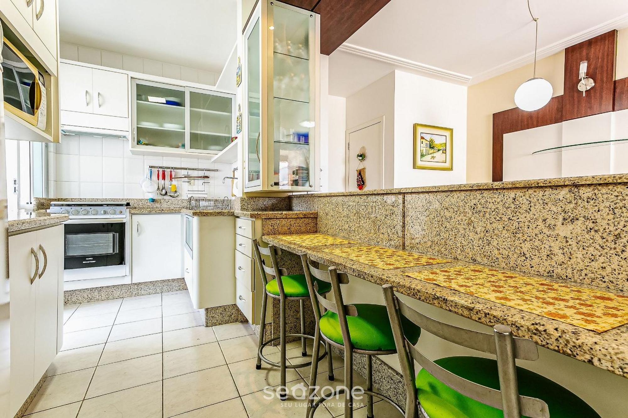 Rvg- Belos Apartamentos Quadra Mar Em Floripa ฟลอเรียนอโปลิส ภายนอก รูปภาพ